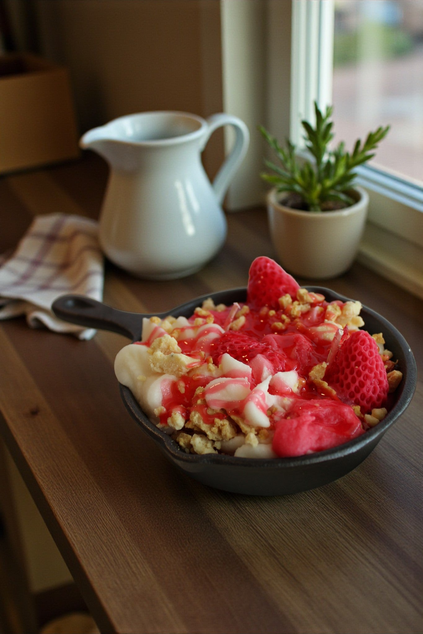 Strawberry Crisp Skillet